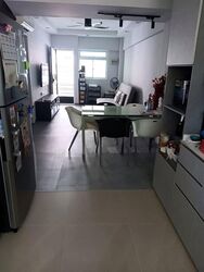 Blk 210 Bedok Town Centre (Bedok), HDB 3 Rooms #581387441